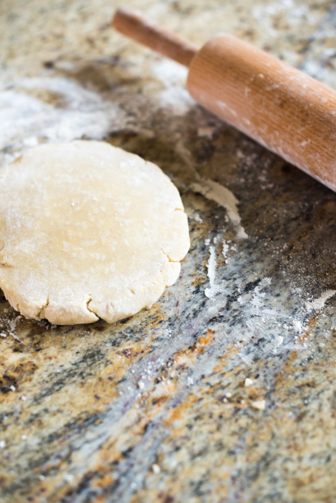 Homemade Brown Sugar Cinnamon Pop-Tarts: A crispy pastry, filled with cinnamon sugar, topped with a delicious sugary glaze. Pop- Tarts for kids + adults! 