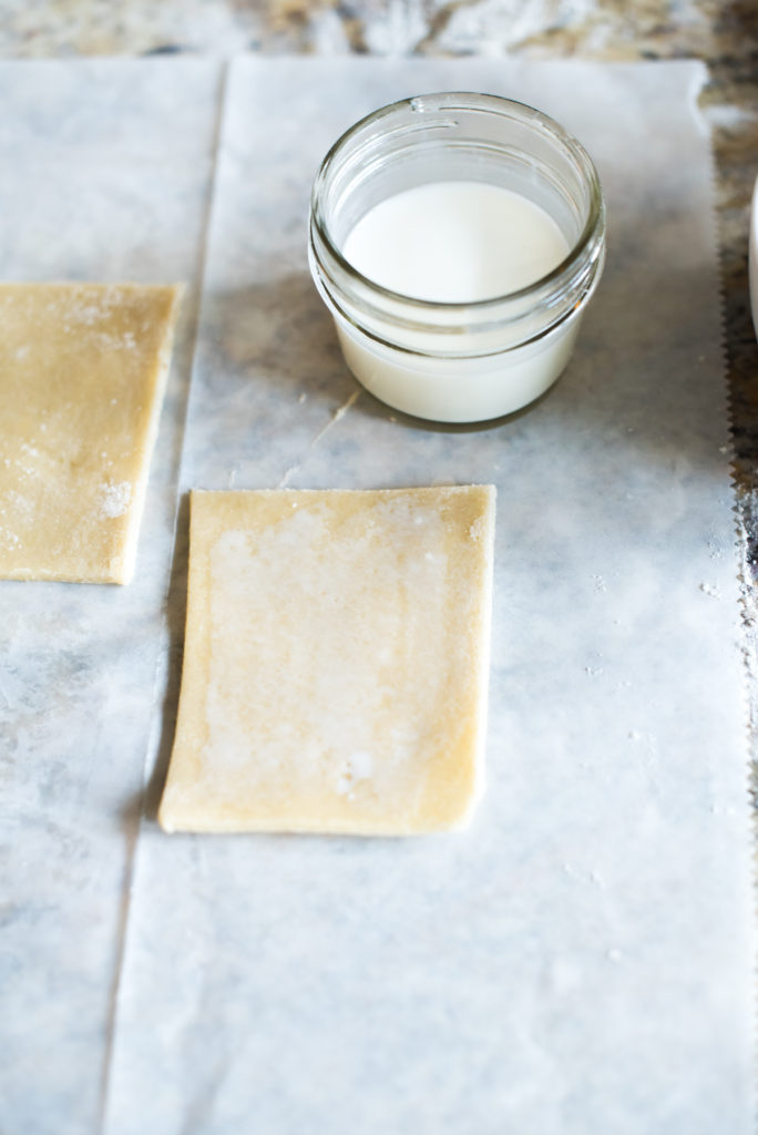 Homemade Brown Sugar Cinnamon Pop-Tarts: A crispy pastry, filled with cinnamon sugar, topped with a delicious sugary glaze. Pop- Tarts for kids + adults! 